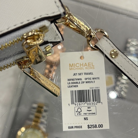 MICHAEL KORS LARGE DOUBLE ZIP WRISTLET WALLET PHONE CASE CLUTCH 
Optic White - Picture 14 of 16